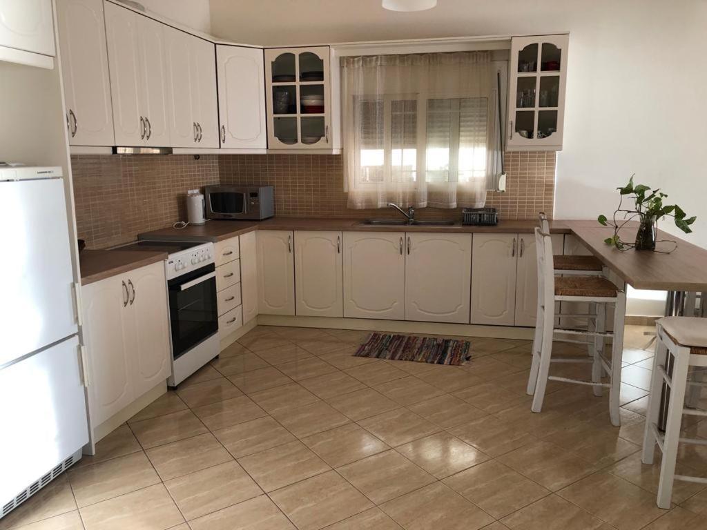 Apartment Theona Sarande