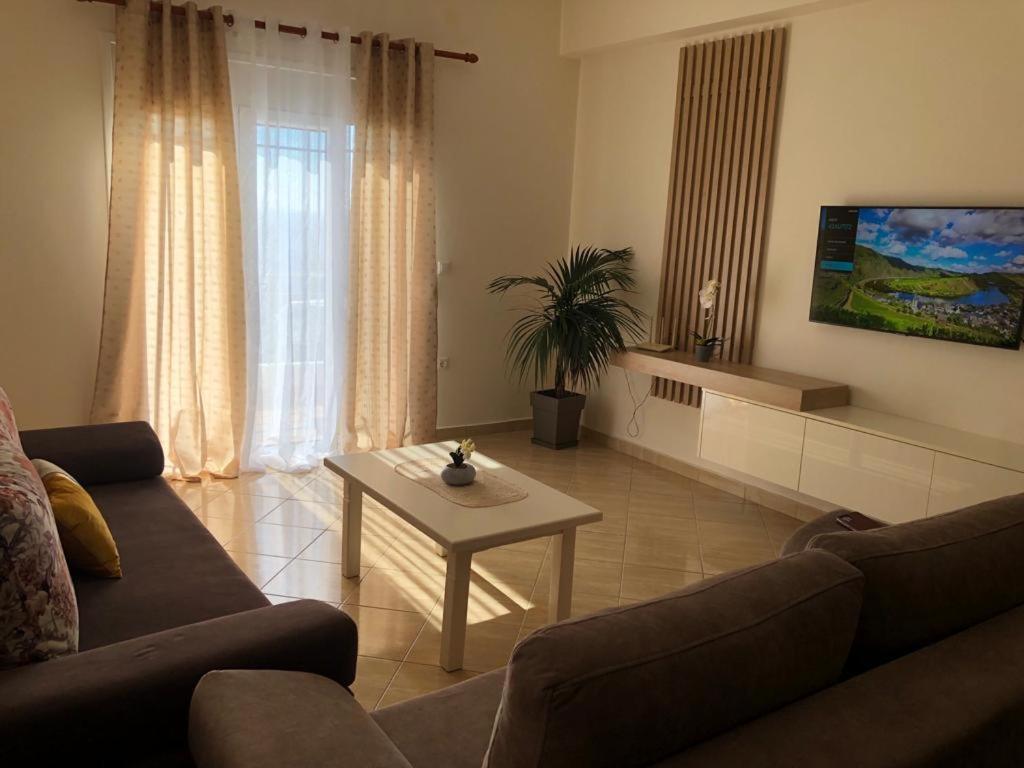 Theona Apartment Sarande